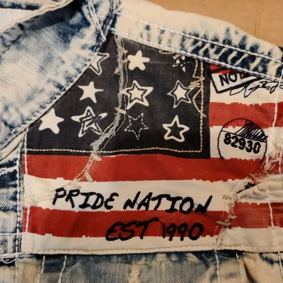 Smoke and Rise Pride Nation size m jean vest - Picture 4 of 7